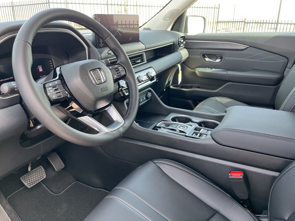 Thumbnail: 2026 Honda Pilot - 11