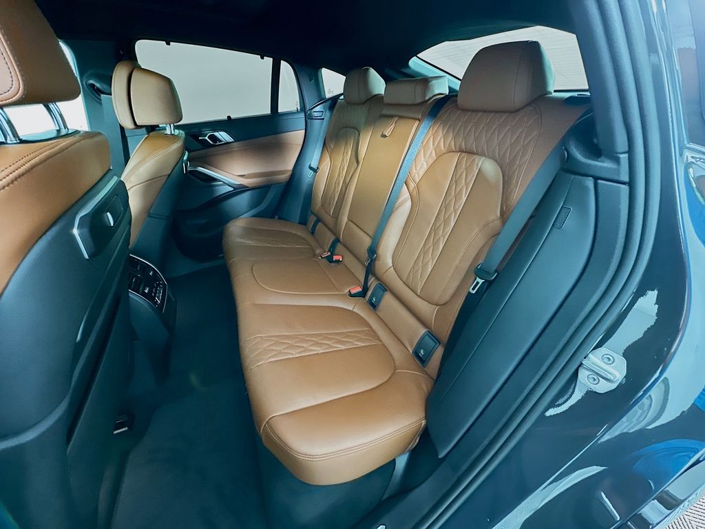 Thumbnail: 2026 BMW X6 - 17