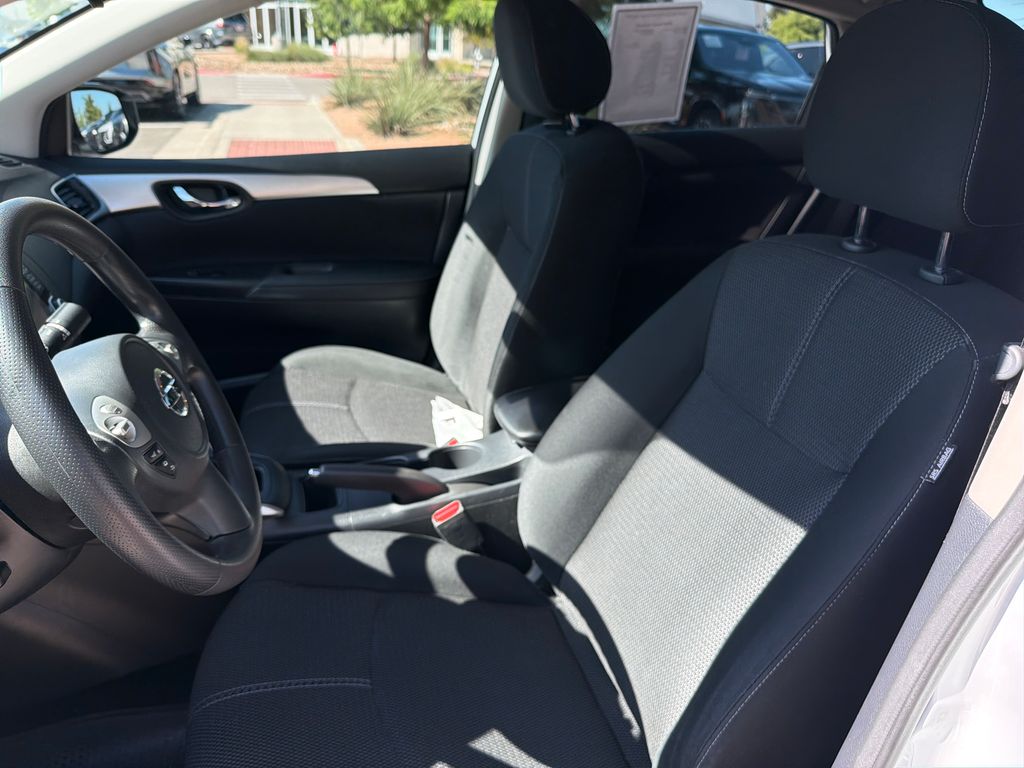 Used 2018 White Nissan S image 19