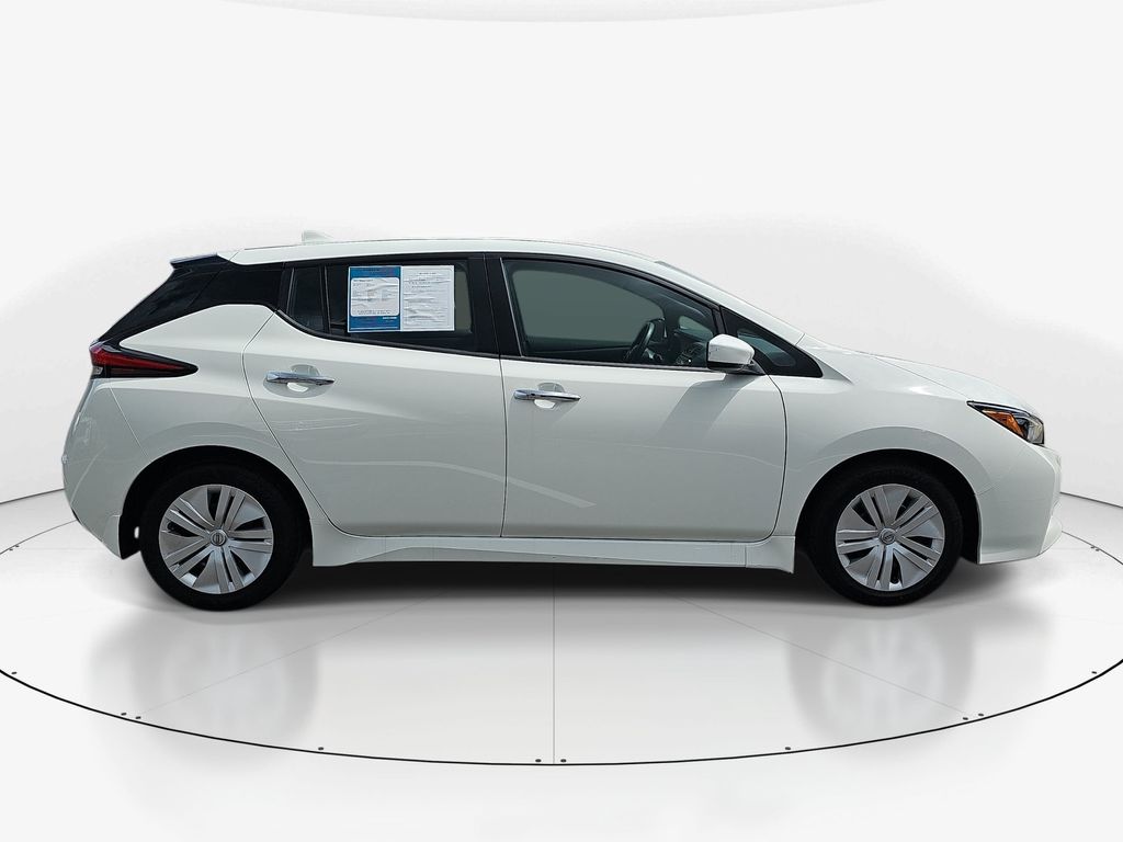 Used 2024 White Nissan S image 3