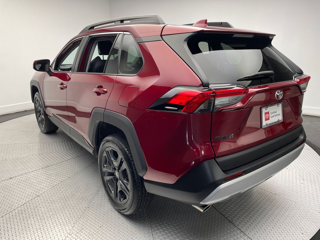 2023 Toyota RAV4 Adventure 8