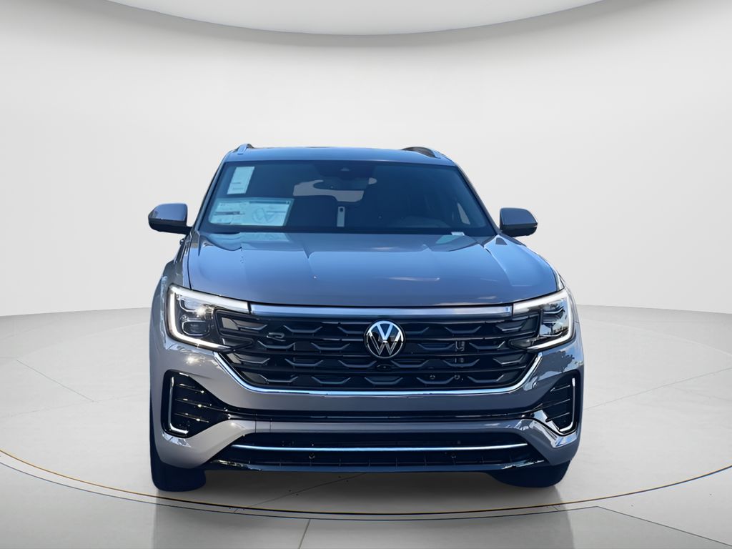 New 2026 Volkswagen Atlas Cross Sport 2.0T SEL Premium R-Line 4D