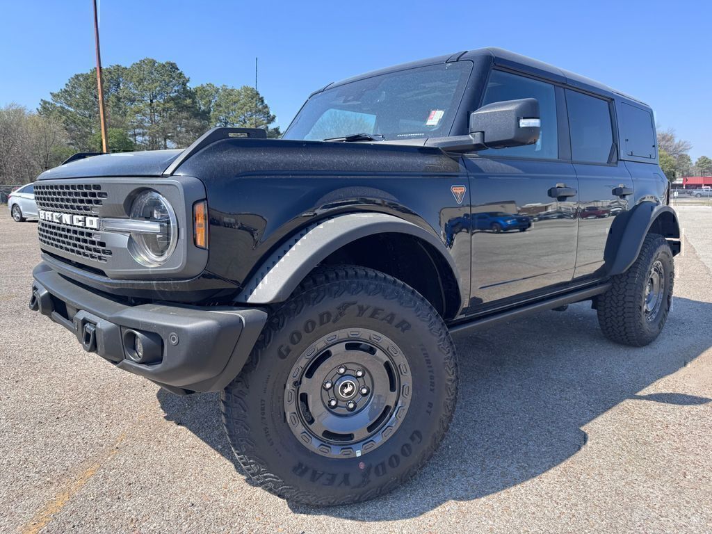 Shadow Black 2025 Ford Bronco Badlands 4-Door 4WD SUV / Crossover Four-Wheel Drive Automatic