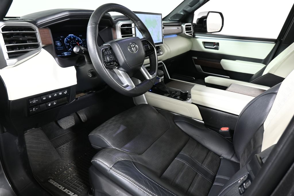 Thumbnail: 2023 Toyota Sequoia - 4
