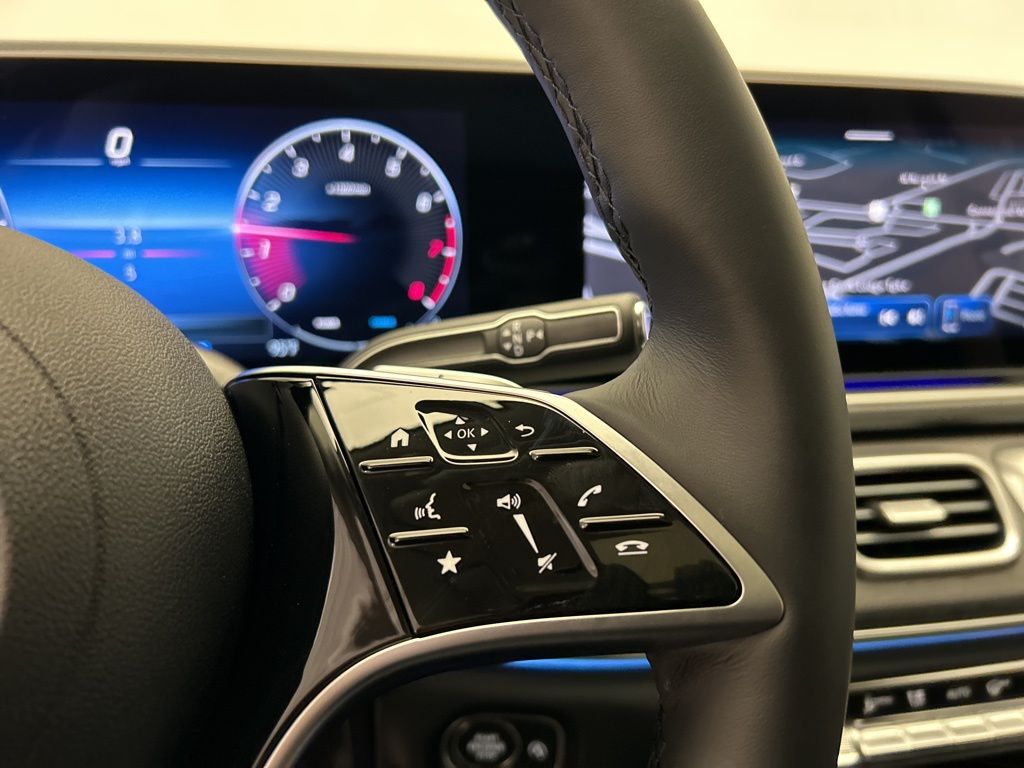 Thumbnail: 2026 Mercedes-Benz GLE - 15