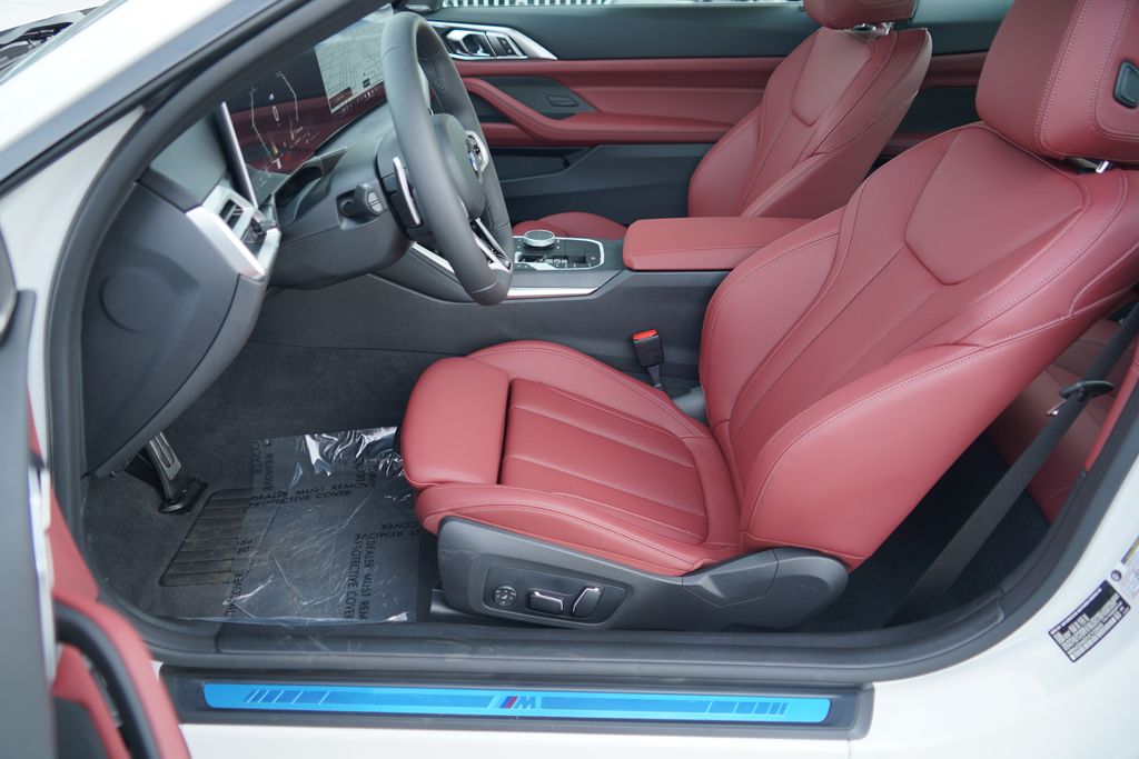 Thumbnail: 2027 BMW 4 Series - 10