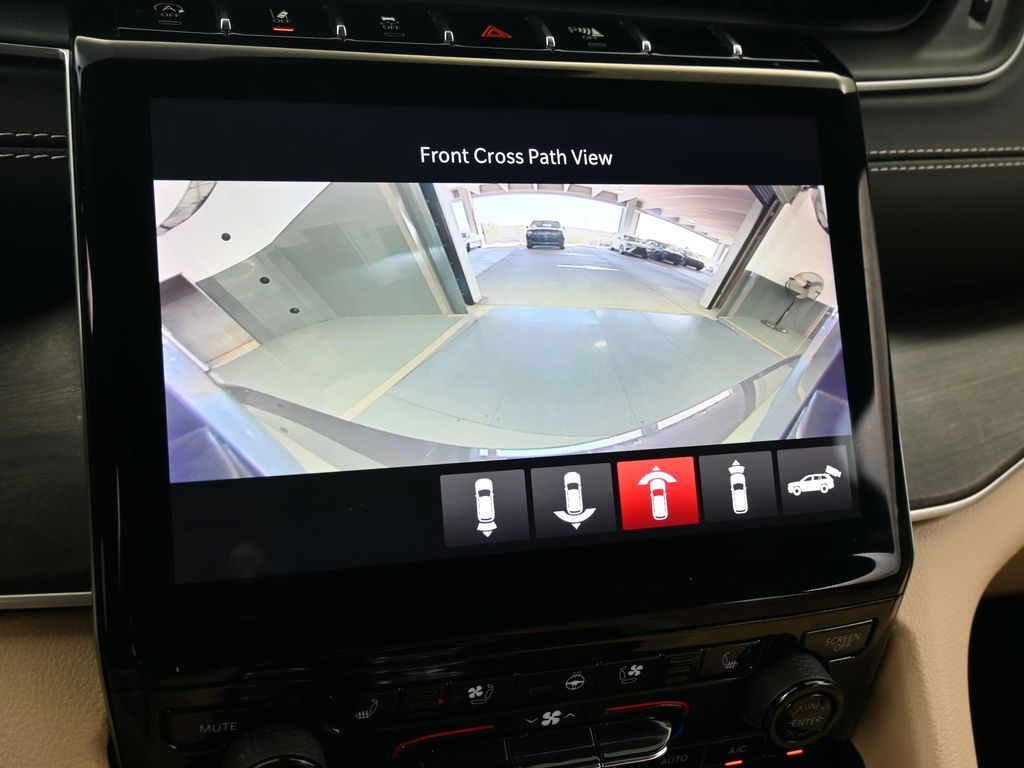 Used 2023 Baltic Gray Metallic Clearcoat Jeep Limited image 21