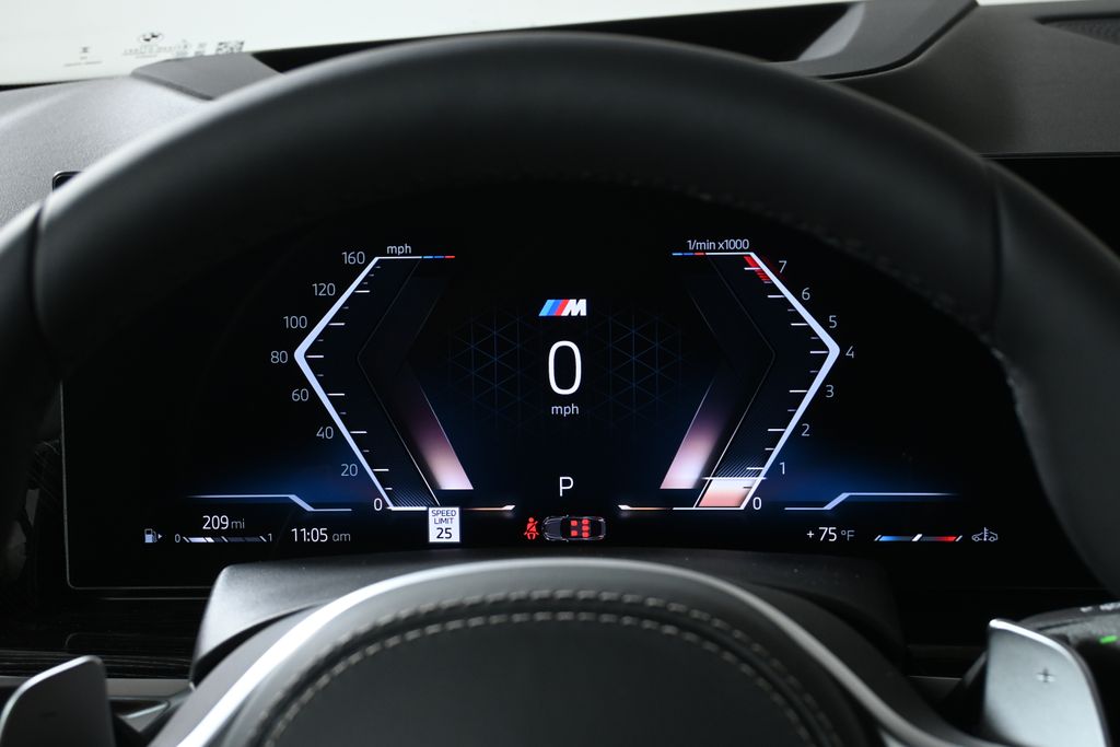 Thumbnail: 2027 BMW X6 - 18