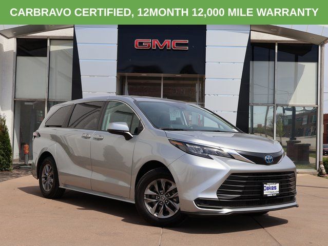 Cement 2024 Toyota Sienna LE 8-Passenger FWD Minivan Front-Wheel Drive Continuously Variable Transmission