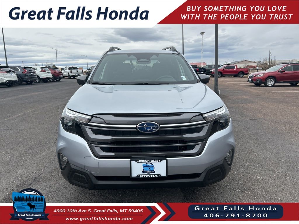 2025 Subaru Forester Premium Crossover AWD