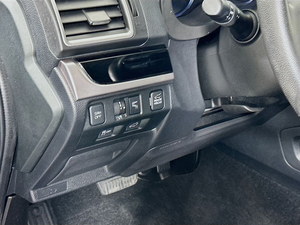 Thumbnail: 2018 Subaru Forester - 10