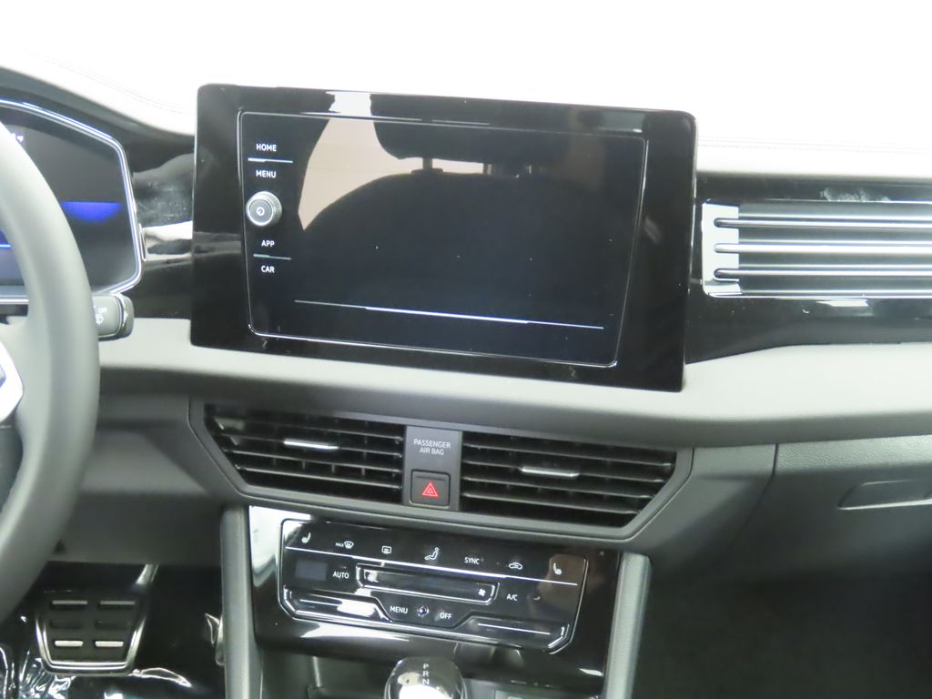 Thumbnail: 2025 Volkswagen Jetta - 14