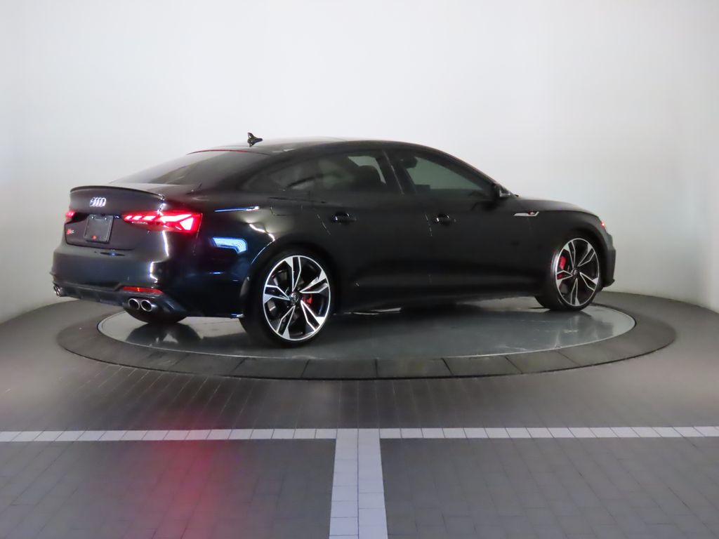 Thumbnail: 2021 Audi S5 - 7