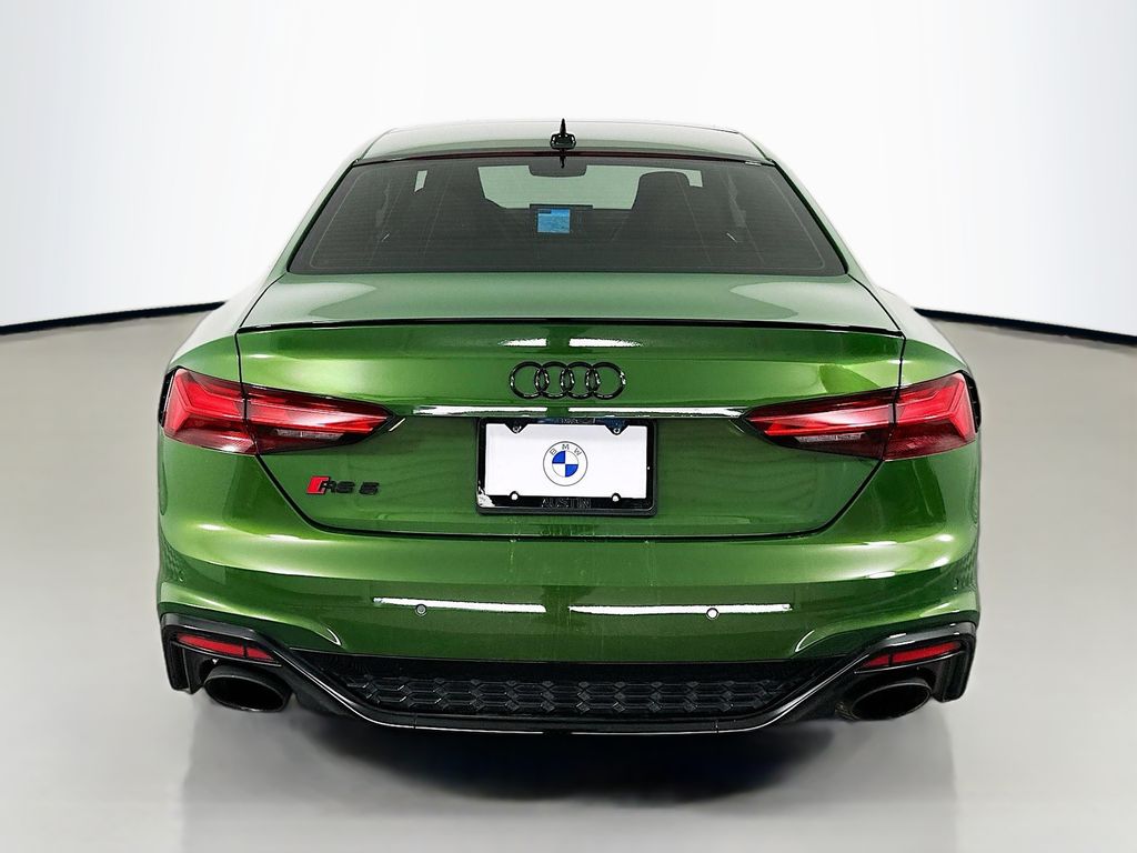 Thumbnail: 2022 Audi RS 5 - 6
