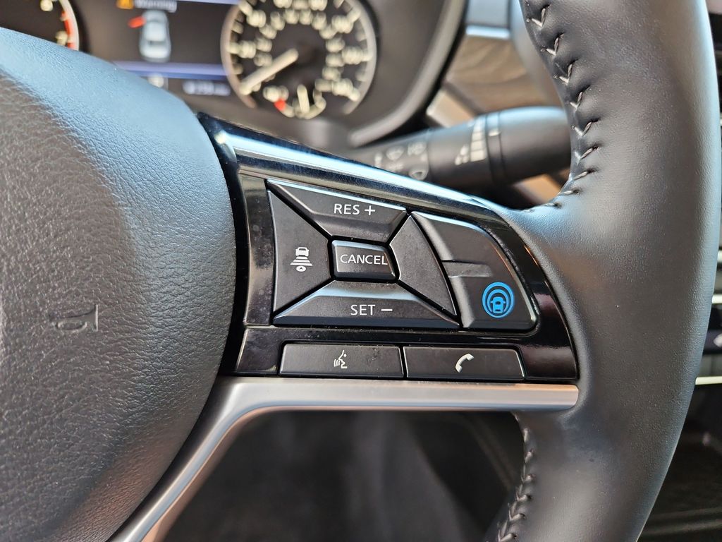 2025 Nissan Altima 2.5 SV - 11