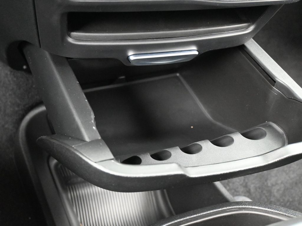 New 2026 Diamond Black Crystal Pearlcoat Chrysler Select image 20