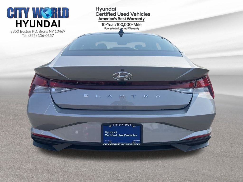 2021 Hyundai Elantra SEL 5