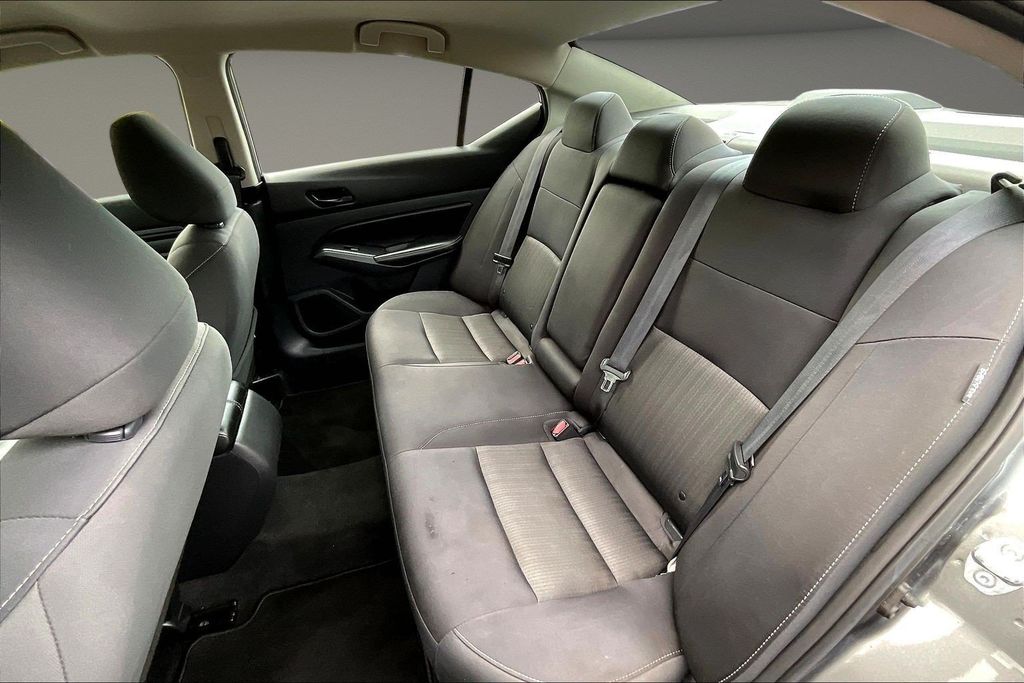 Used 2024 Nissan Altima Sedan