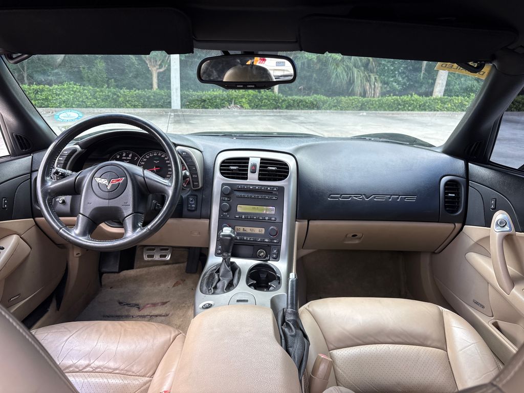 Used 2005 Black Chevrolet Base image 8