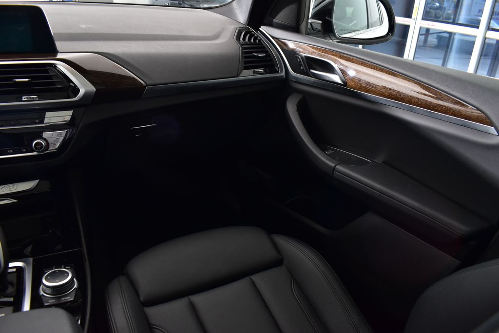 Thumbnail: 2021 BMW X3 - 28