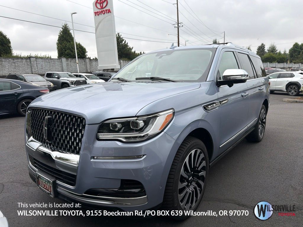 Crystal Blue Metallic 2023 Lincoln Navigator SUV / Crossover Four-Wheel Drive Automatic