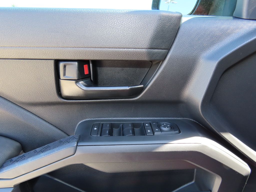 2025 Toyota Tacoma TRD Sport 22