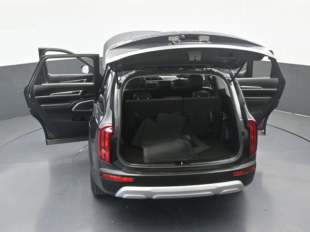 Used 2022 Gravity Gray Kia LX image 59