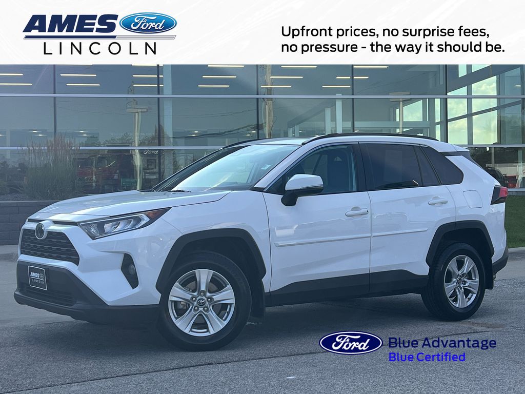 Super White 2019 Toyota RAV4 SUV / Crossover Front-Wheel Drive 8-Speed Automatic