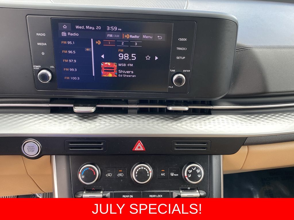 Used 2023 Kia Carnival Van