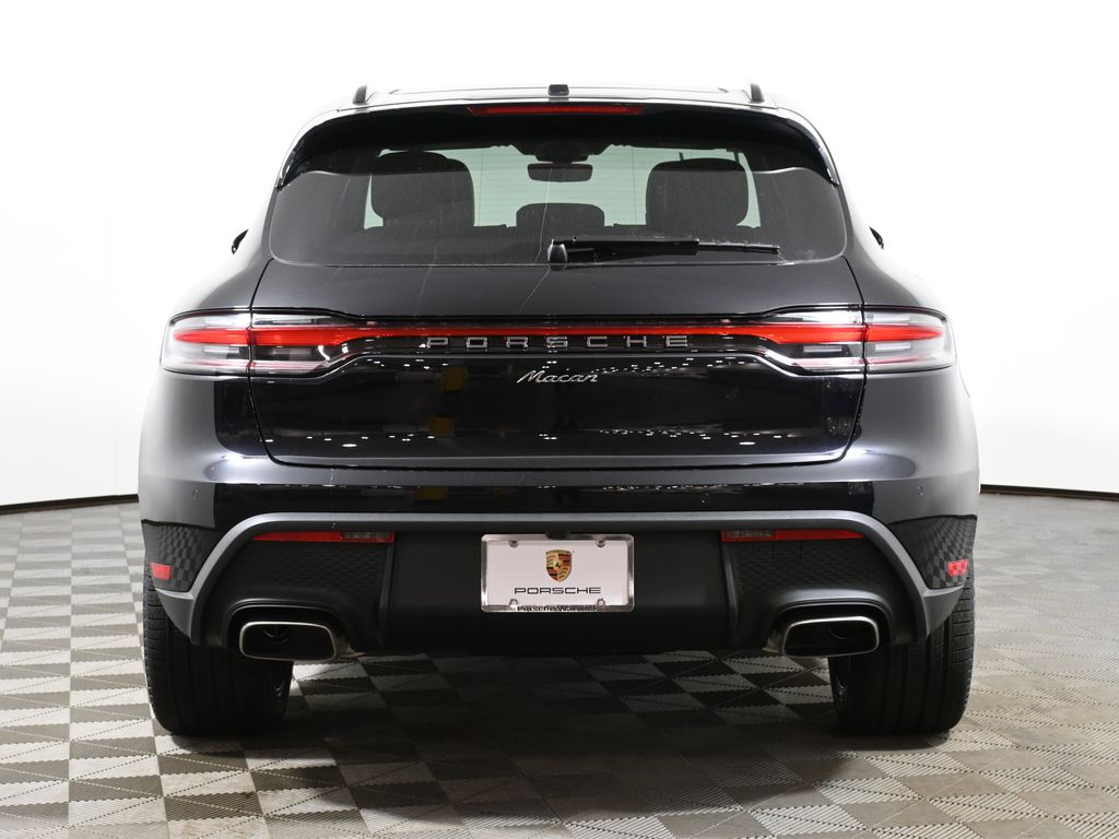 2024 Porsche Macan  6