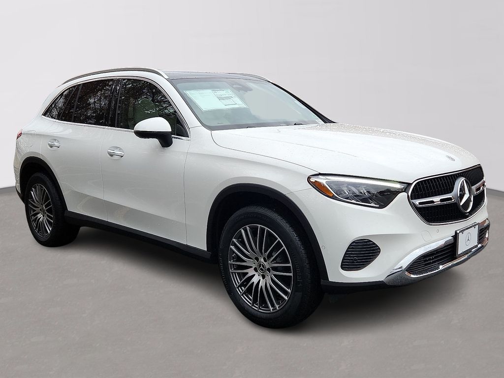 Thumbnail: 2026 Mercedes-Benz GLC - 2