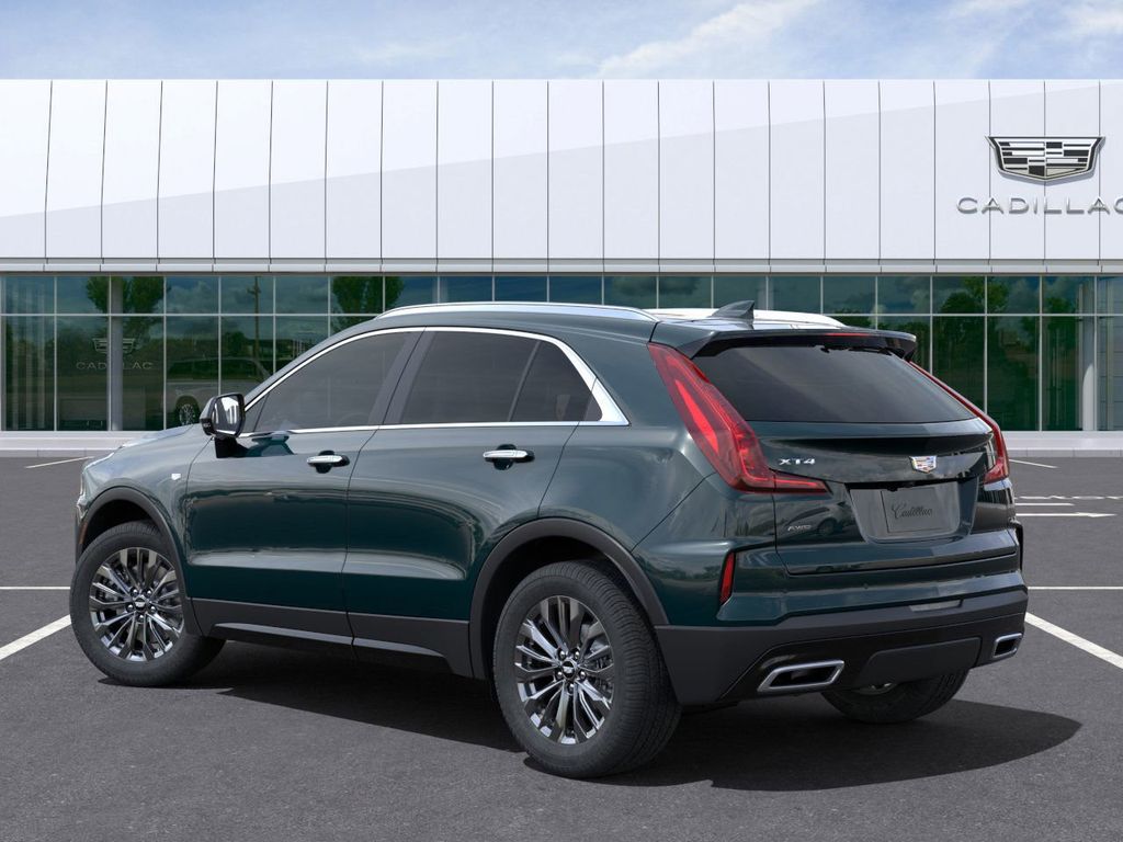 2025 Cadillac XT4 Premium Luxury 3