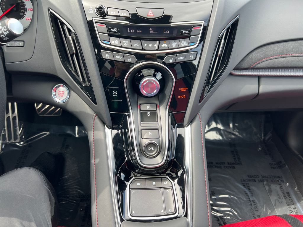 2025 Acura RDX Base 18