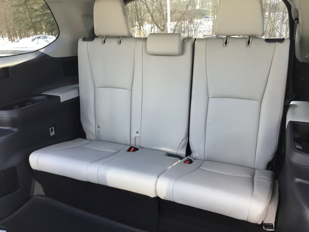 Thumbnail: 2026 Toyota Grand Highlander - 17