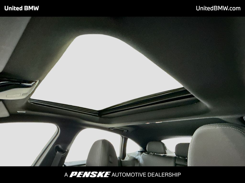 Thumbnail: 2025 BMW 4 Series - 12