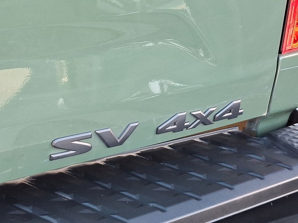 Thumbnail: 2024 Nissan Titan - 31