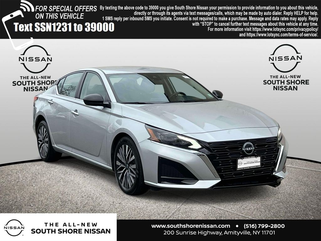 Brilliant Silver Metallic 2024 Nissan Altima 2.5 SV FWD Sedan Front-Wheel Drive Continuously Variable Transmission