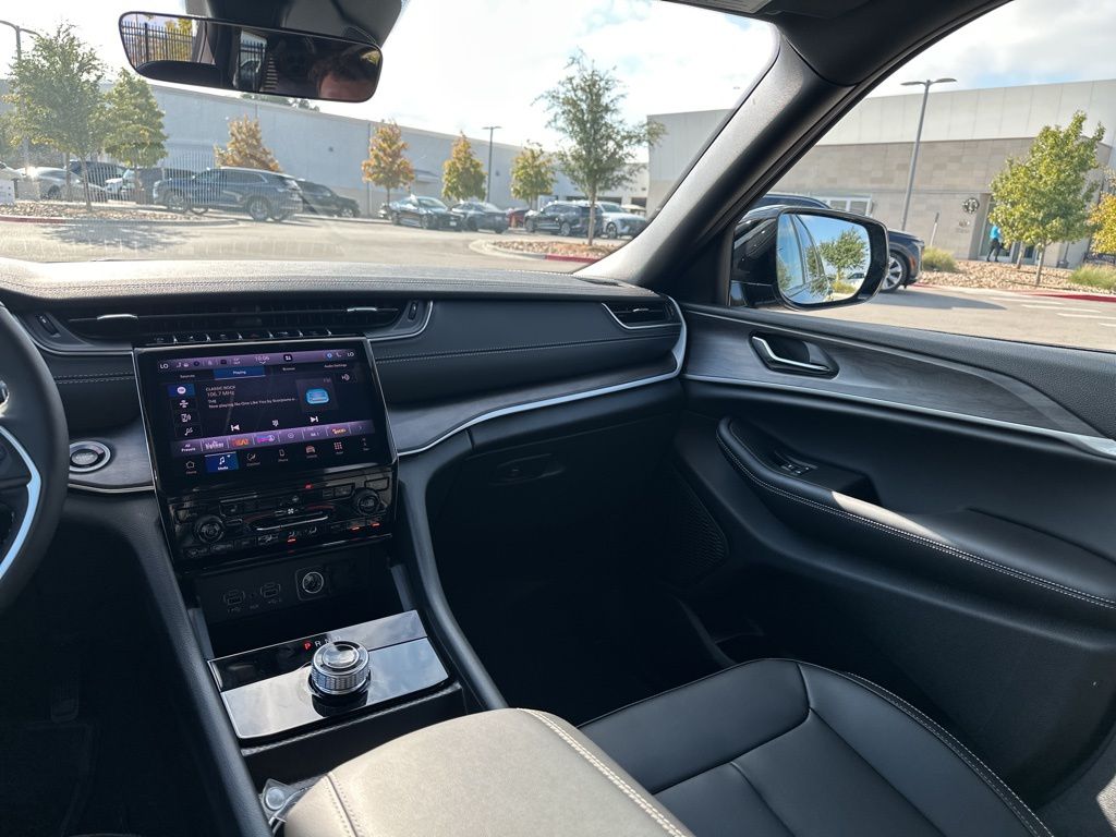 New Car 2025 Jeep Grand Cherokee L  Limited For Sale Under $50,000 In Austin, Texas