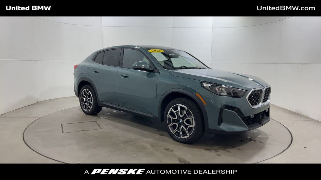 Thumbnail: 2025 BMW X2 - 2