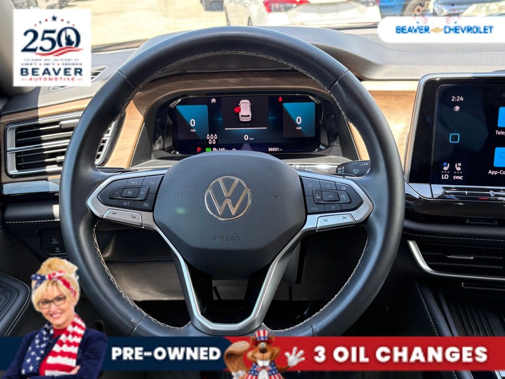 Used 2025 Volkswagen Atlas SUV