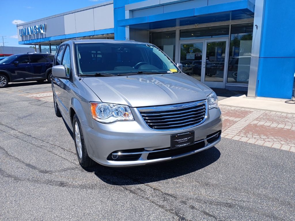 Certified 2016 Chrysler Town & Country Touring with VIN 2C4RC1BGXGR255365 for sale in Glendale, WI