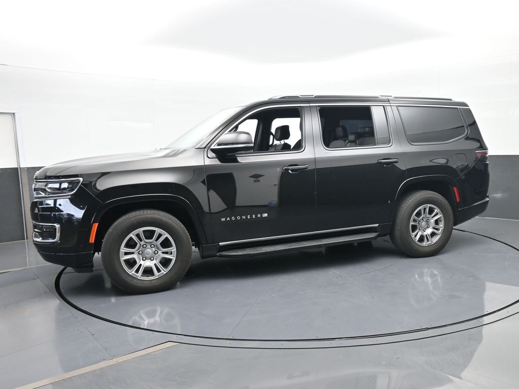 Used 2024 Diamond Black Crystal Pearlcoat Jeep Base image 2