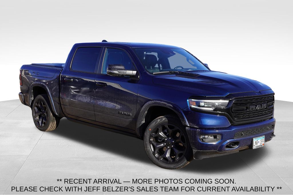2024 RAM 1500 Limited Crew Cab 4WD