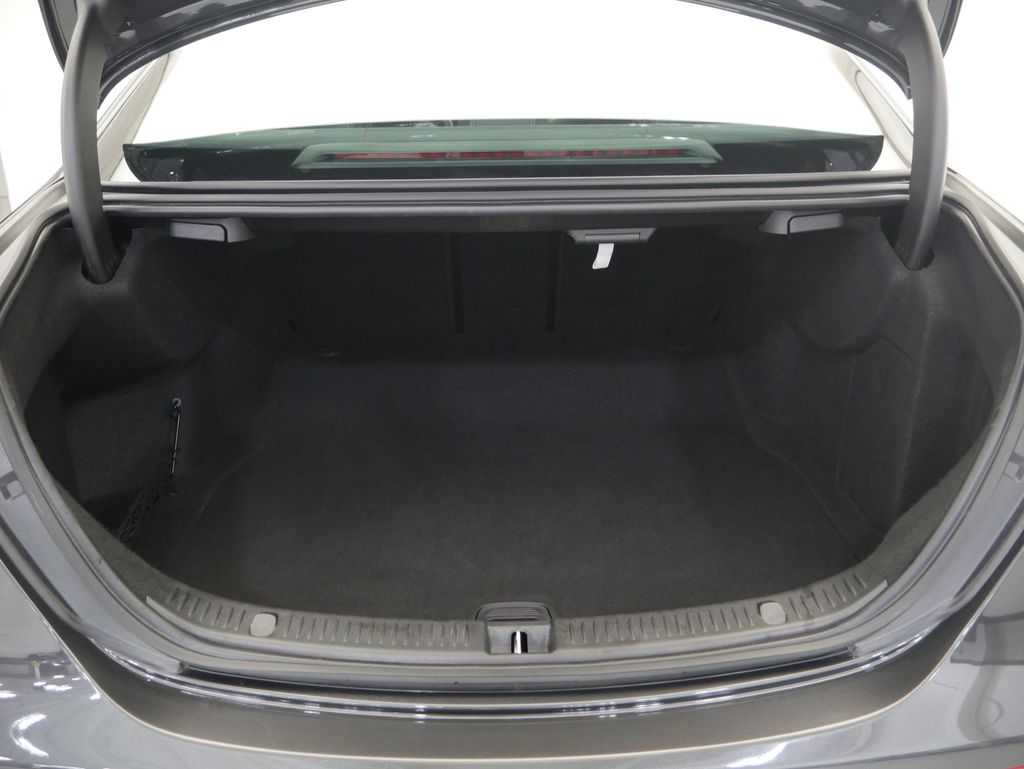 Thumbnail: 2023 Mercedes-Benz E-Class - 25