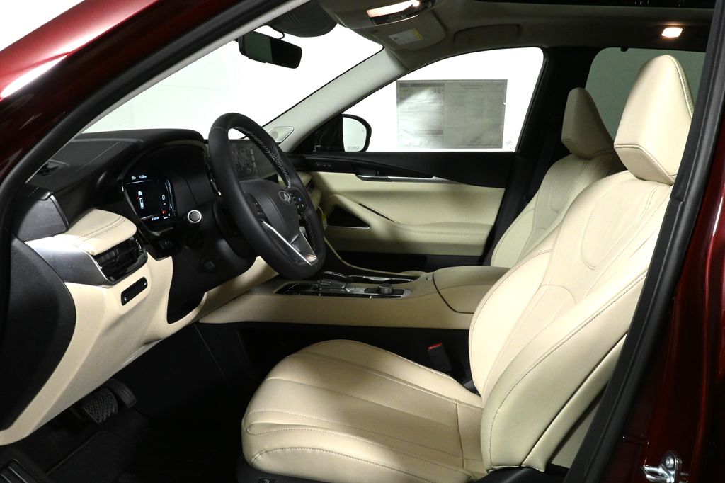 Thumbnail: 2025 INFINITI QX60 - 3