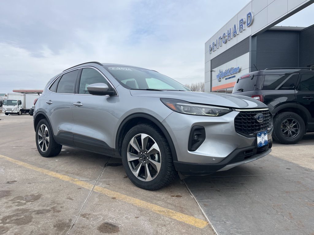 2024 Ford Escape Platinum AWD