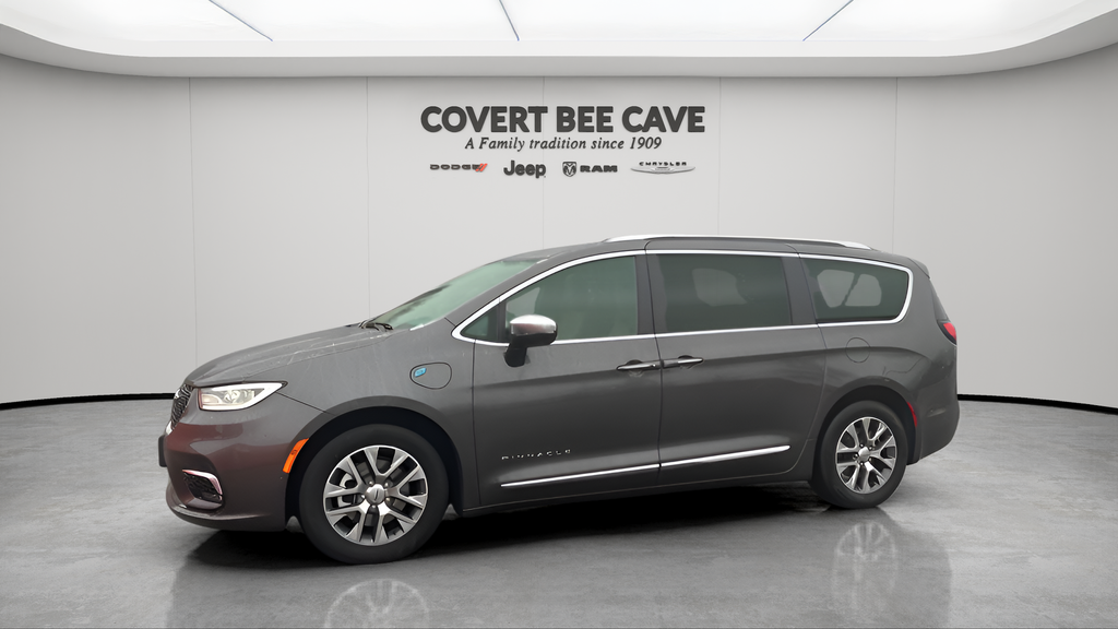 Used Car 2023 Chrysler Pacifica Hybrid  Pinnacle For Sale Under $40,000 In Austin, Texas