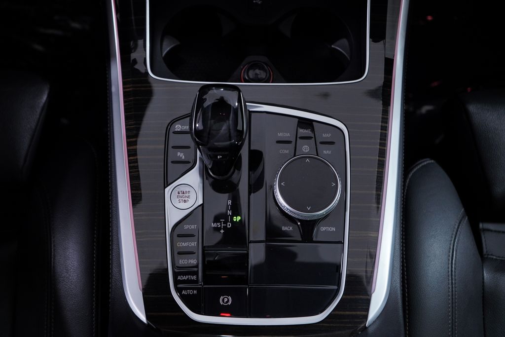 Thumbnail: 2021 BMW X5 - 14