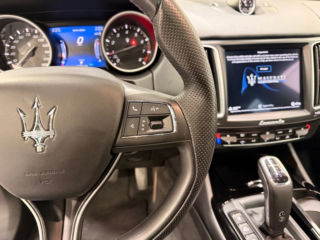 Thumbnail: 2020 Maserati Levante - 14