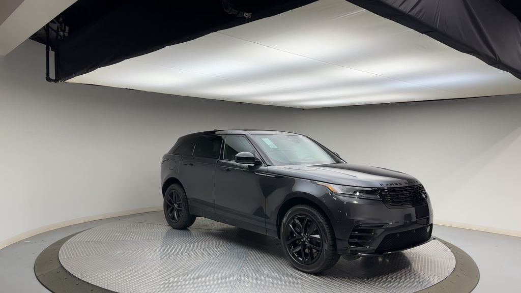 2025 Land Rover Range Rover Velar Dynamic SE 2